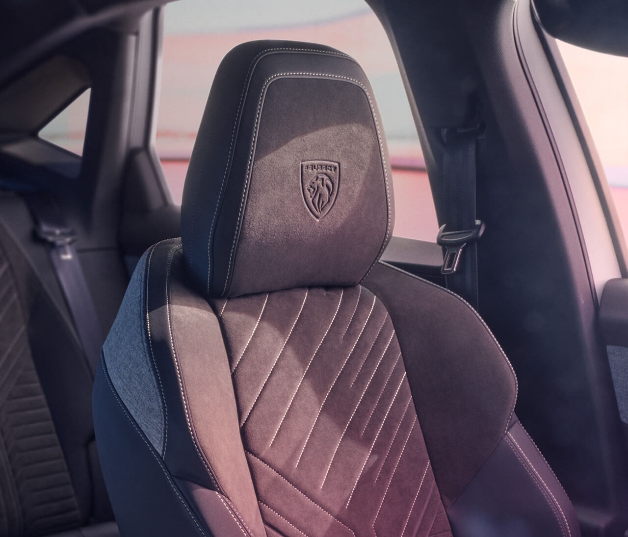 PEUGEOT 3008 - Nový rozměr pohodlí